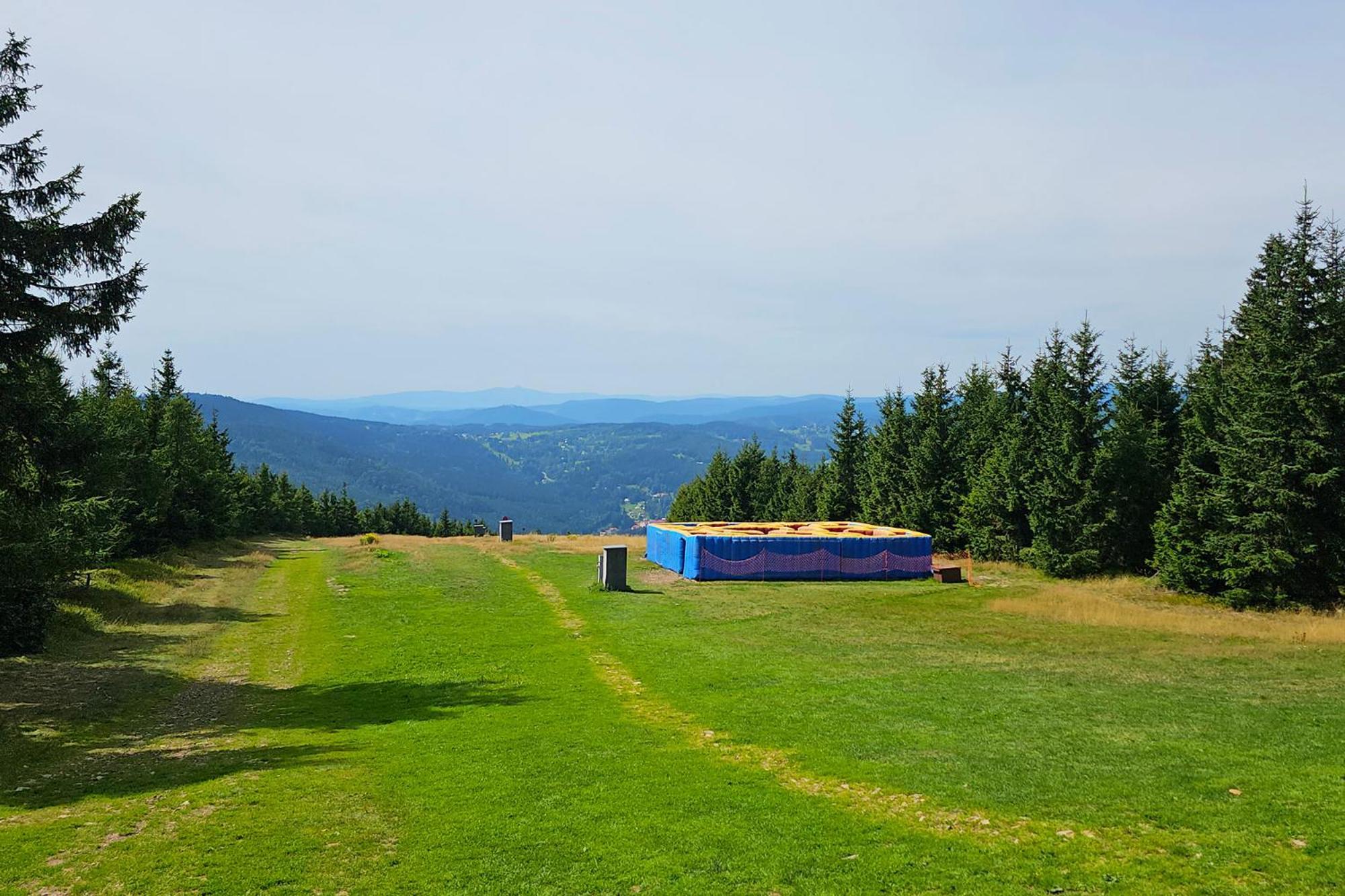 Enjoyharrachov - Atraktivni Slunne Studio Certovka V Centru Harrachova S Garazovym Parkovanim, Wifi-Wlan, Sat, Herni Konzoli, Netflix Zdarma A Nejkrasnejsim Vyhledem Na Certovu Horu S Arealem Skokanskych Mustku A Sjezdovku Apartment Luaran gambar