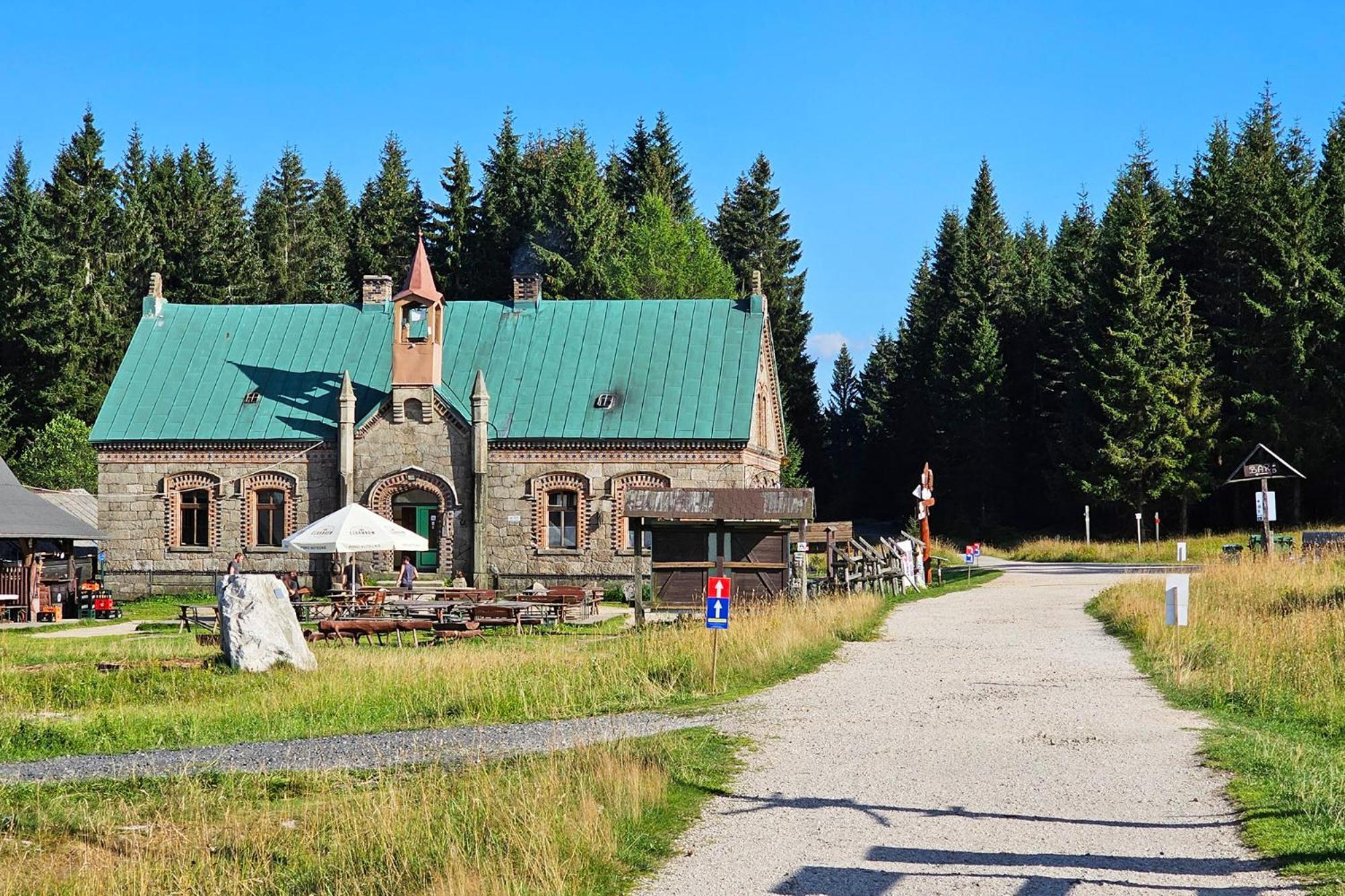 Enjoyharrachov - Atraktivni Slunne Studio Certovka V Centru Harrachova S Garazovym Parkovanim, Wifi-Wlan, Sat, Herni Konzoli, Netflix Zdarma A Nejkrasnejsim Vyhledem Na Certovu Horu S Arealem Skokanskych Mustku A Sjezdovku Apartment Luaran gambar