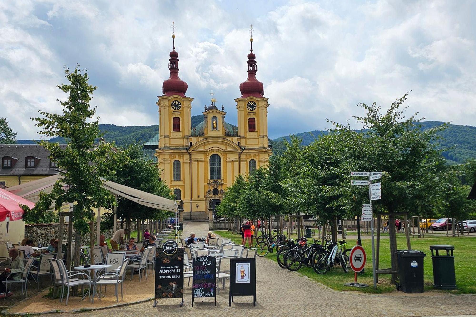 Enjoyharrachov - Atraktivni Slunne Studio Certovka V Centru Harrachova S Garazovym Parkovanim, Wifi-Wlan, Sat, Herni Konzoli, Netflix Zdarma A Nejkrasnejsim Vyhledem Na Certovu Horu S Arealem Skokanskych Mustku A Sjezdovku Apartment Luaran gambar